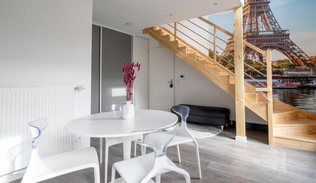 Modern apartment -1BR- 4P- Montreuil with Balcony