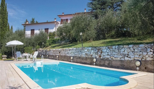 Nice Apartment In Marti Pi With Wifi