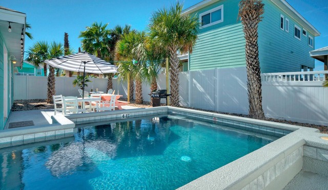 Peachy Palm by AvantStay | Huge Private Pool!