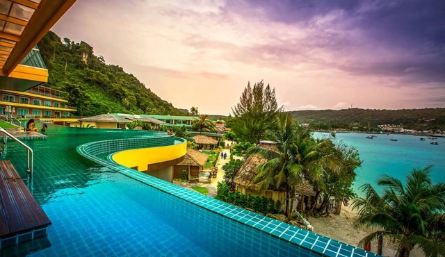 Phi Phi Cliff Beach Resort in Ko Phi Phi