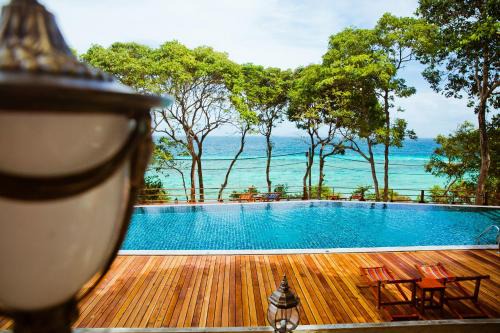 Phi Phi Phu Chalet Resort in Ko Phi Phi