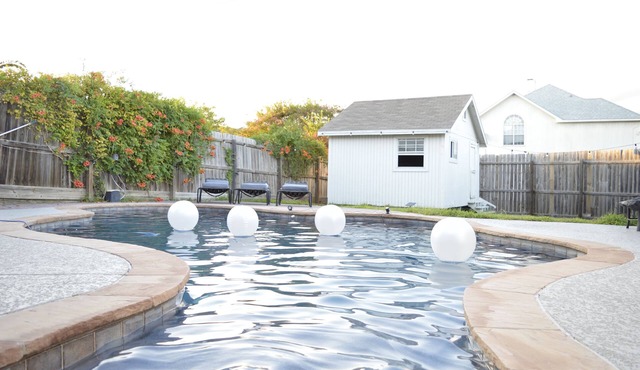 Pool Side Texas Style Retreat