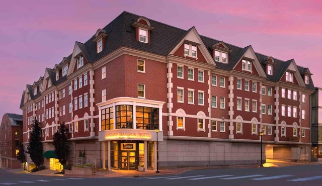 Portland Harbor Hotel