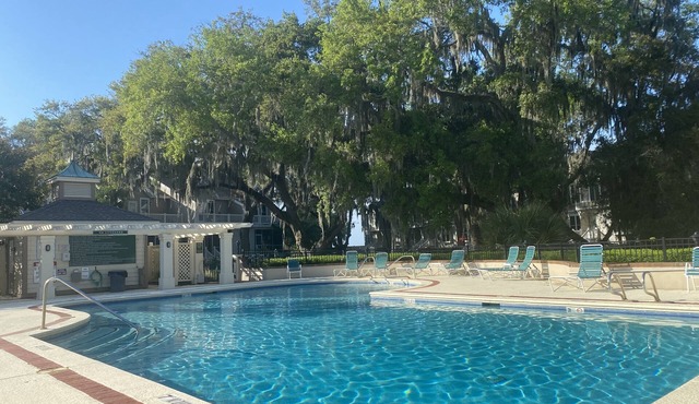 Private and quiet condo on North end of SSI. 30 day minimum.