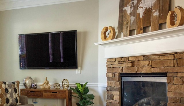 Private Luxury Townhome Midtown ATL
