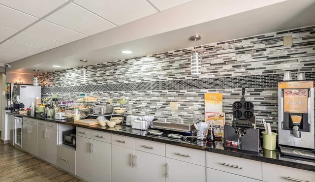 Quality Inn Grove City - Columbus South