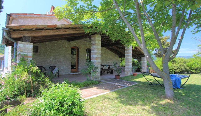 Romantic Countryside Getaway