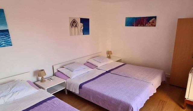 Rooms Milena - Triple Room with External Private Bathroom