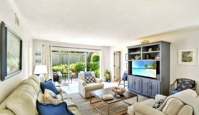Sea Palms Colony - 2 bed/2 bath ground level condo- Pup Friendly