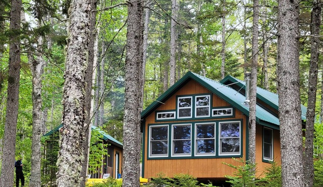 Secluded Cabin in Pinkham Bay on the Coast of Maine