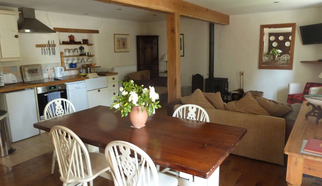Smart barn conversion. Perfect touring location, for beaches, moors & Cornwall in Exeter
