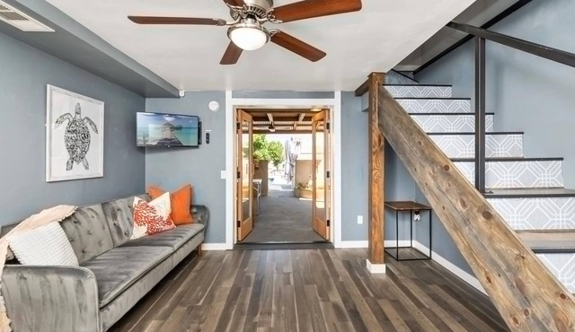 So Cal Charmer Oversized Heated Pool Hot Tub