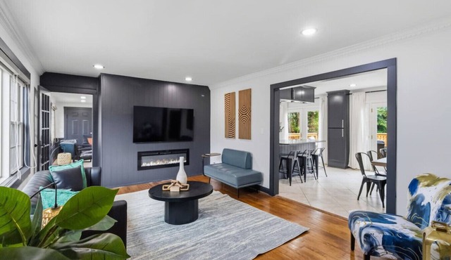 Spacious Midtown 5BR Retreat in Atlanta