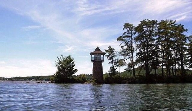 Spindle Point - Charming Winnipesaukee Lakeside Home (Nh)