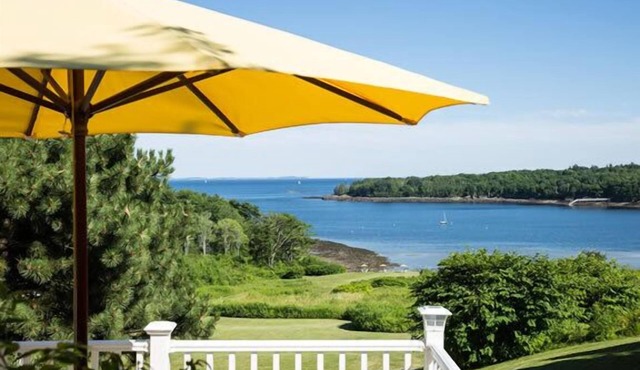 Strawberry Hill Seaside Inn