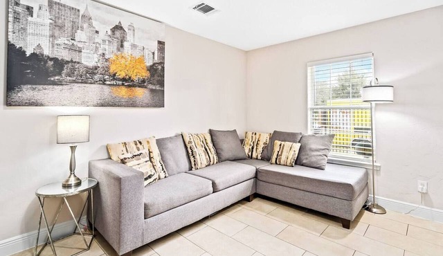Texas Med Center Opulent & Luxury Home