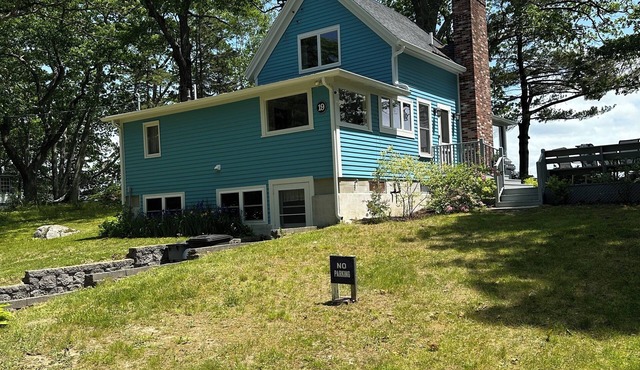 The Best of Maine: Waterfront home/private beach on Penobscot!