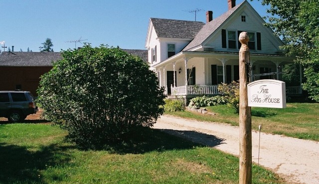 'The Big House' Classic Updated Farmhouse July/Aug, 6 day, Sun to Sat ONLY