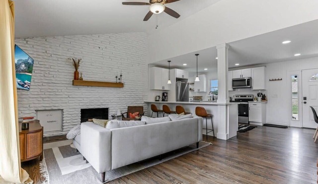 The Eastlawn Ranch 3BD 2BA