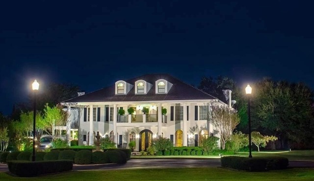 The Plantation House Boutique Inn