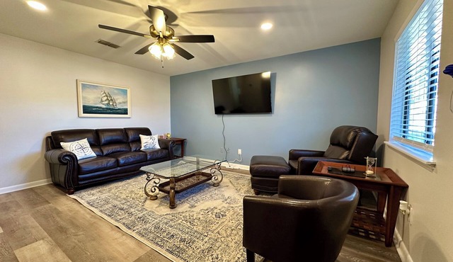 The Sailor's Suite