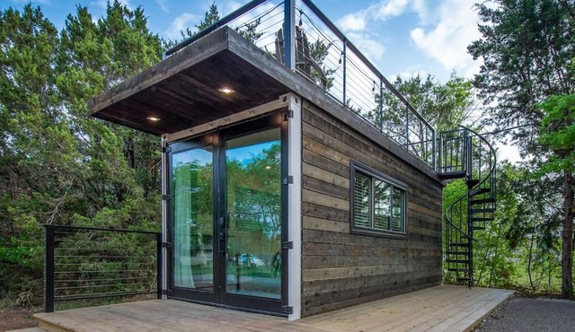 The Windmill-Tiny Container Home min to Magnolia