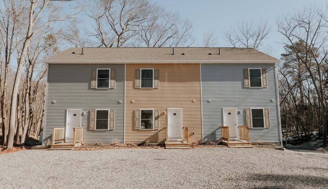 Tide Watch - Downtown Ellsworth Apartment!
