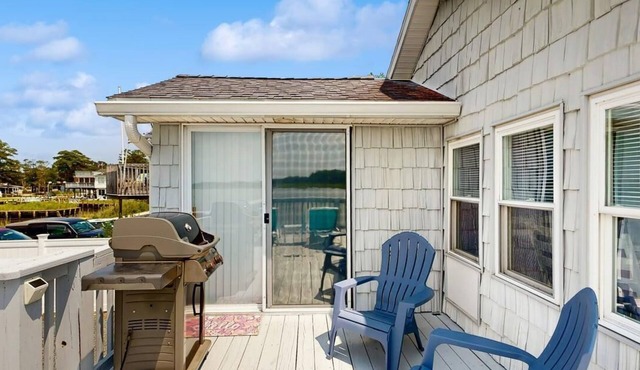 Town of Ocean View dog friendly home w/cable, streaming & free WIFI