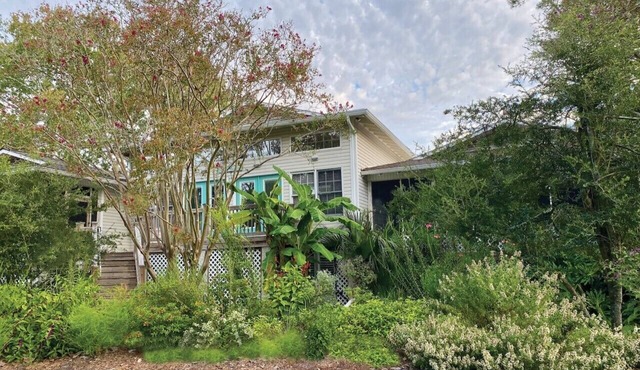 Ultimate Multi-Family Beach House! 6 bed/3 bath!