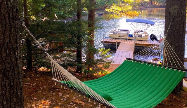 *** Unique Lakefront Cottage In A Private Setting - Maine At Its BEST! ***