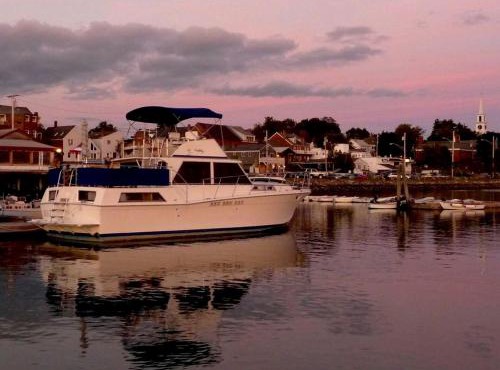 Unique Yacht Rental in a Peaceful Setting on Damariscotta River, Maine