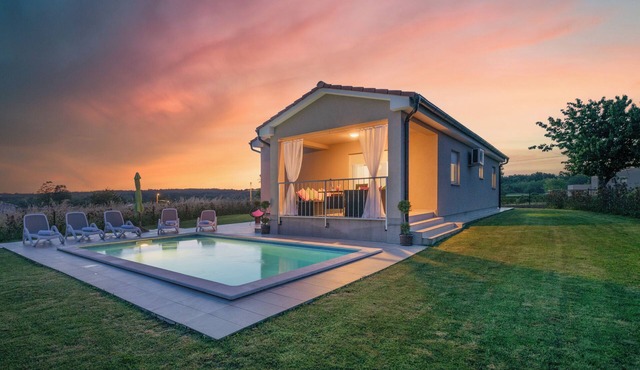 Villa Leoni (Istria - Grandići)