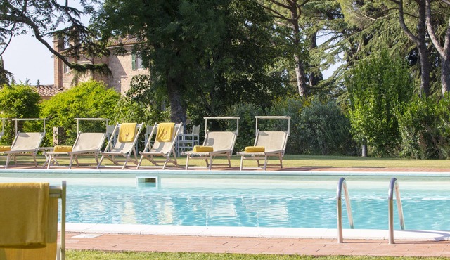 Villa Poggioasciolo by Fantasia Villas