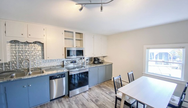 Village 2-Bedroom with Riverview