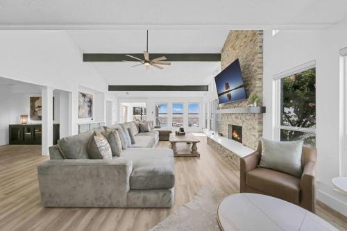 Waters Edge Estate