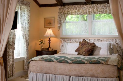 West Hill House B&B in Mad River Valley