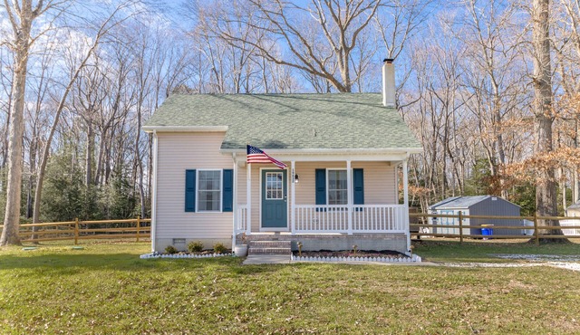 Your cozy and quiet cottage retreat.