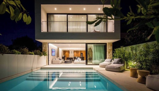 Z6 Dolcevita Signature - Villa & Private Yacht in the Heart of Rovinj