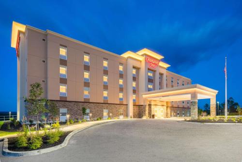 Hampton Inn 