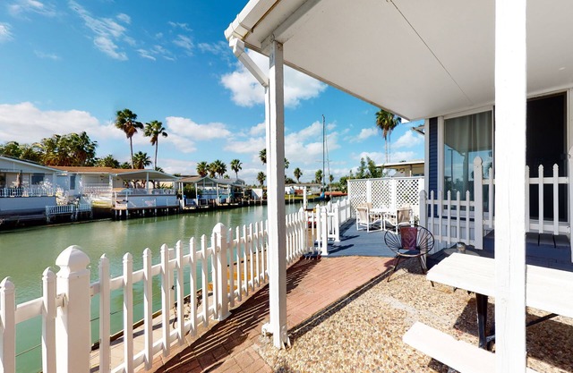 Perfect getaway on the canal w/ shared pool, outdoor seating, central AC & more