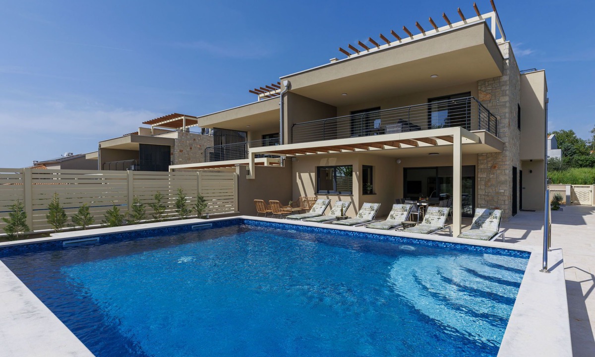 Tar-Vabriga House | Villa Delora by Interhome