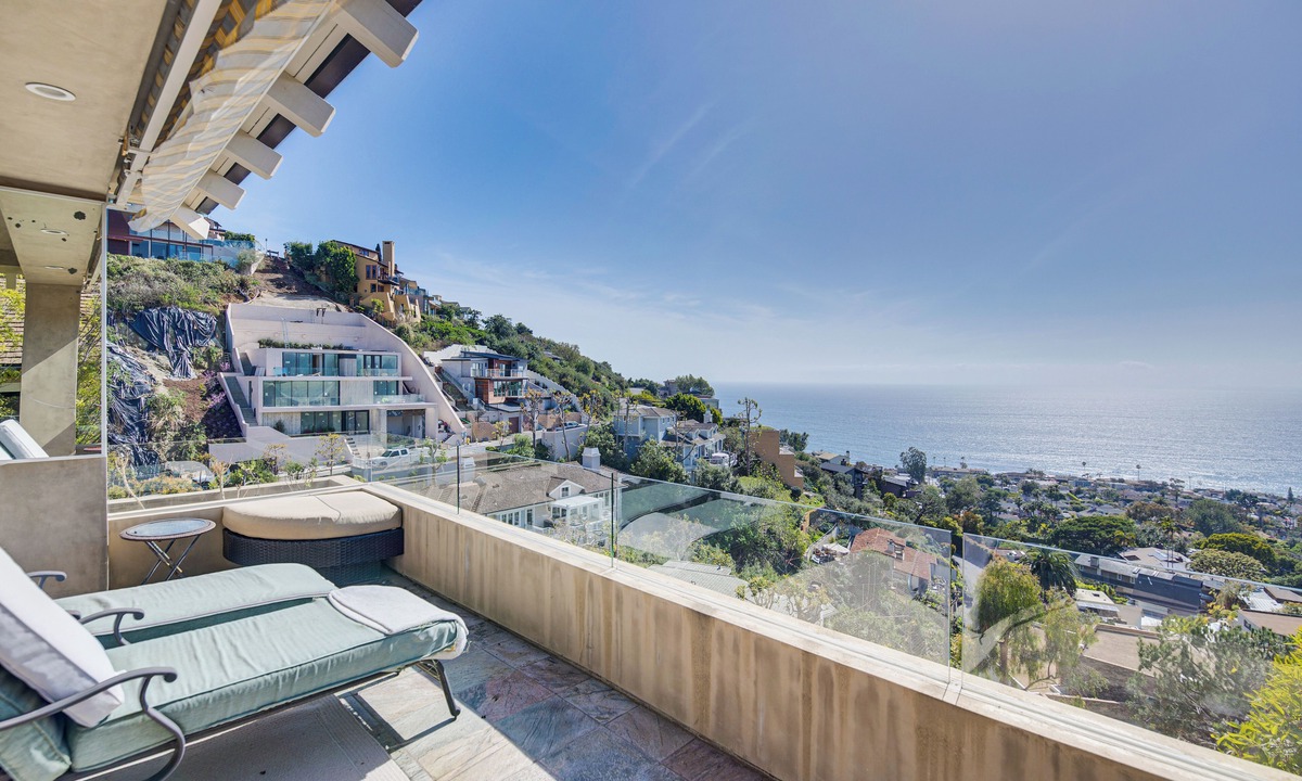 Diamond Crestview House | Ocean-View Oasis w/Balconies in Laguna Beach