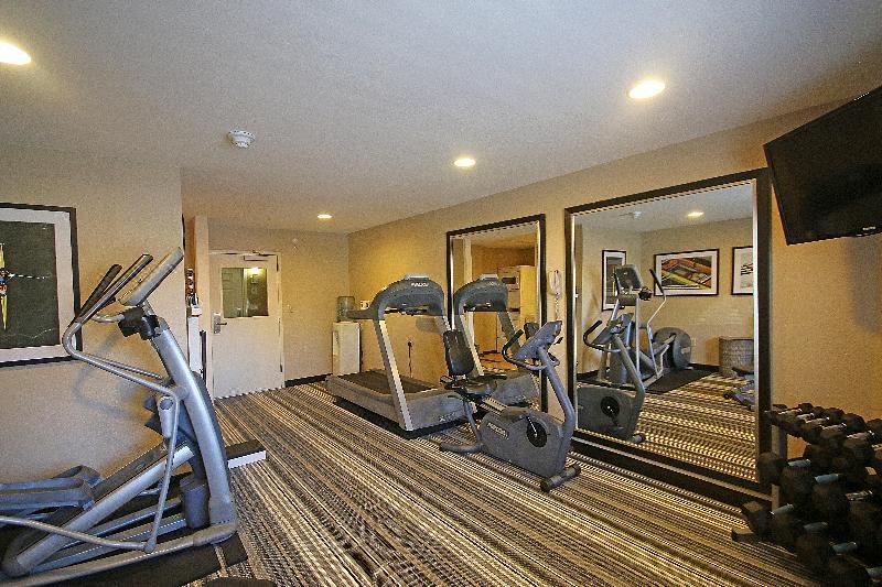 Photo of Livingroom in Central Newport News