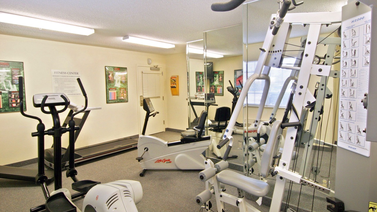 Photo of Livingroom in Central Newport News
