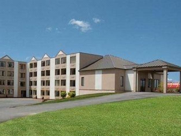 Photo of Buildings in Waterville
