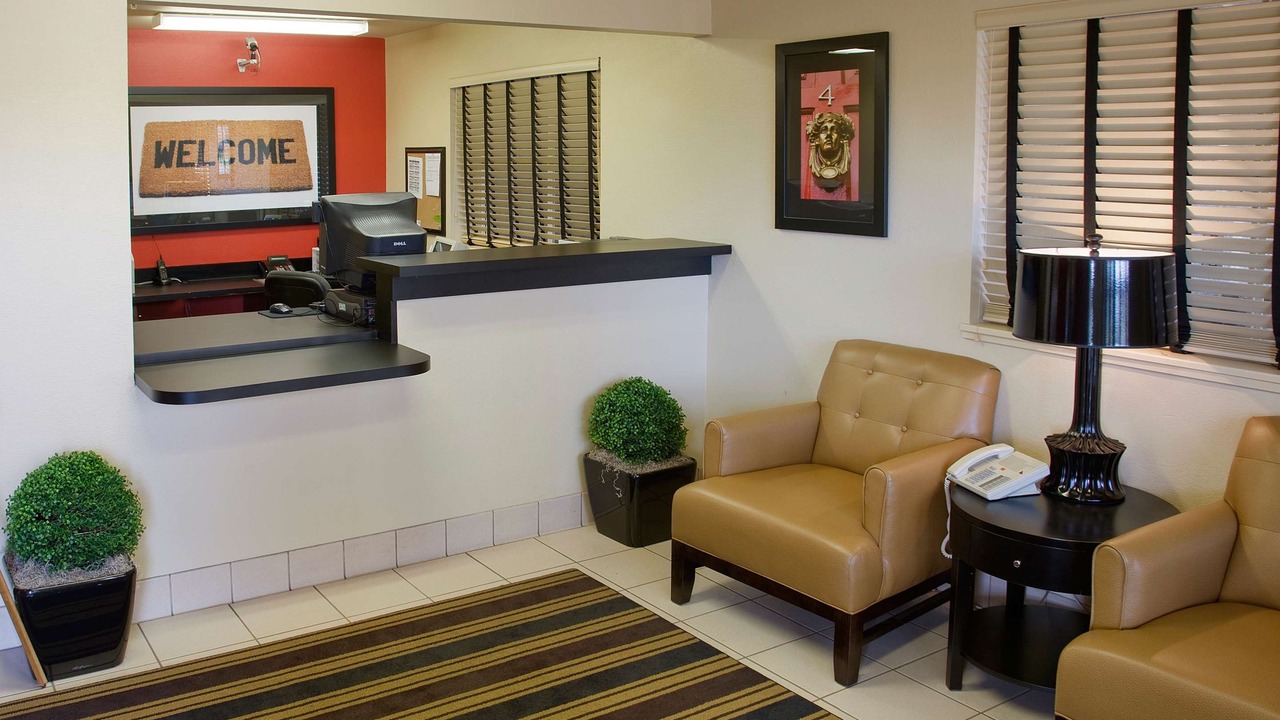 Photo of Livingroom in Central Newport News