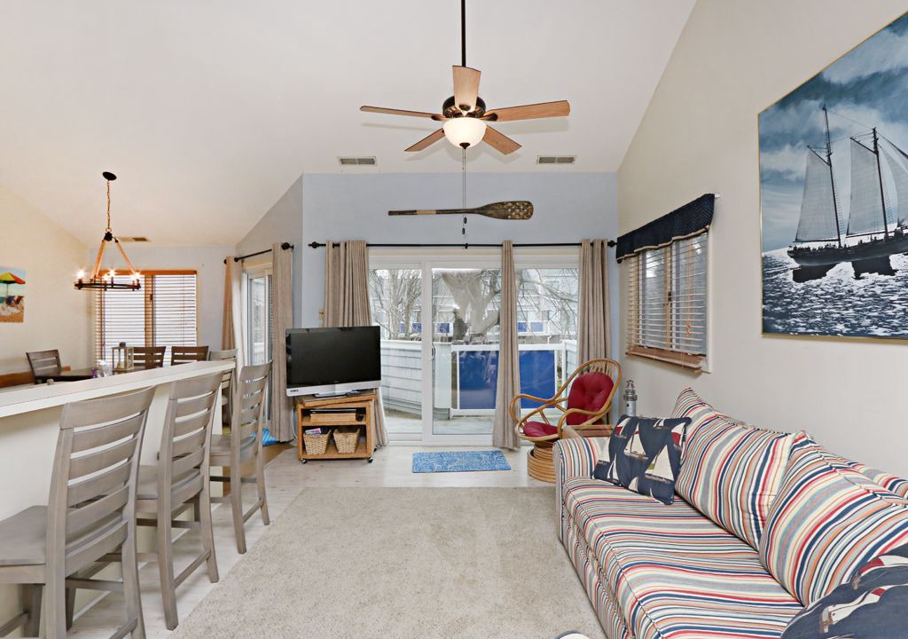 Photo of Livingroom in Fenwick Island
