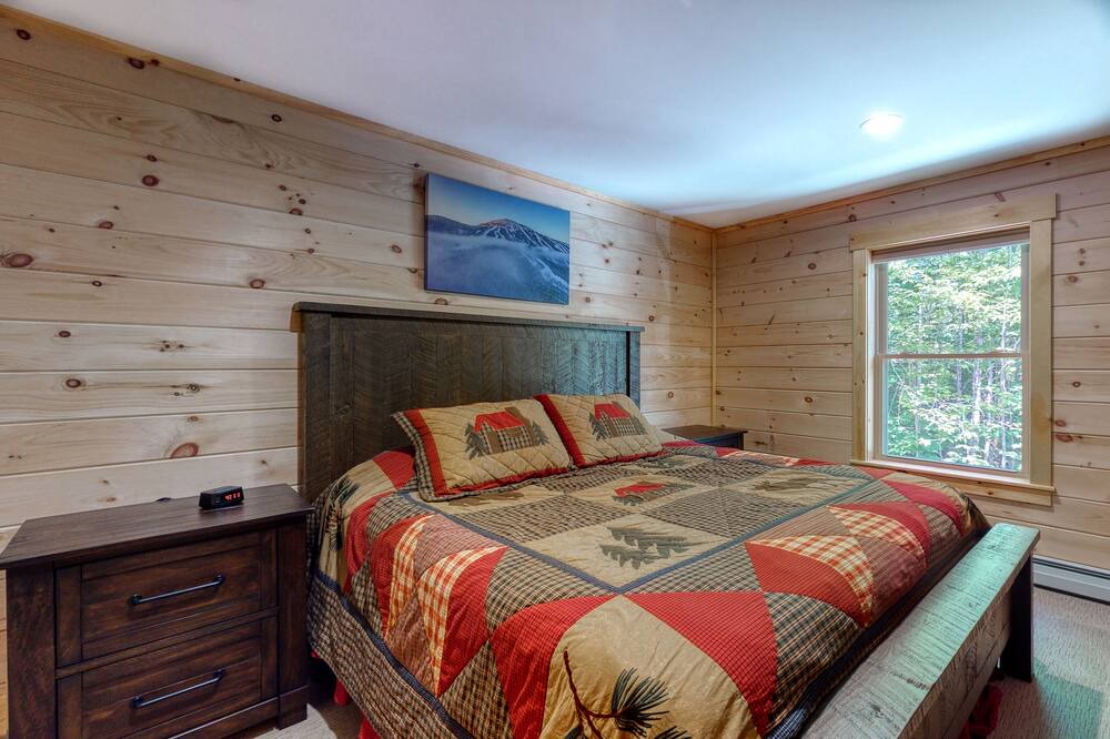 Photo of Bedroom in Carrabassett Valley