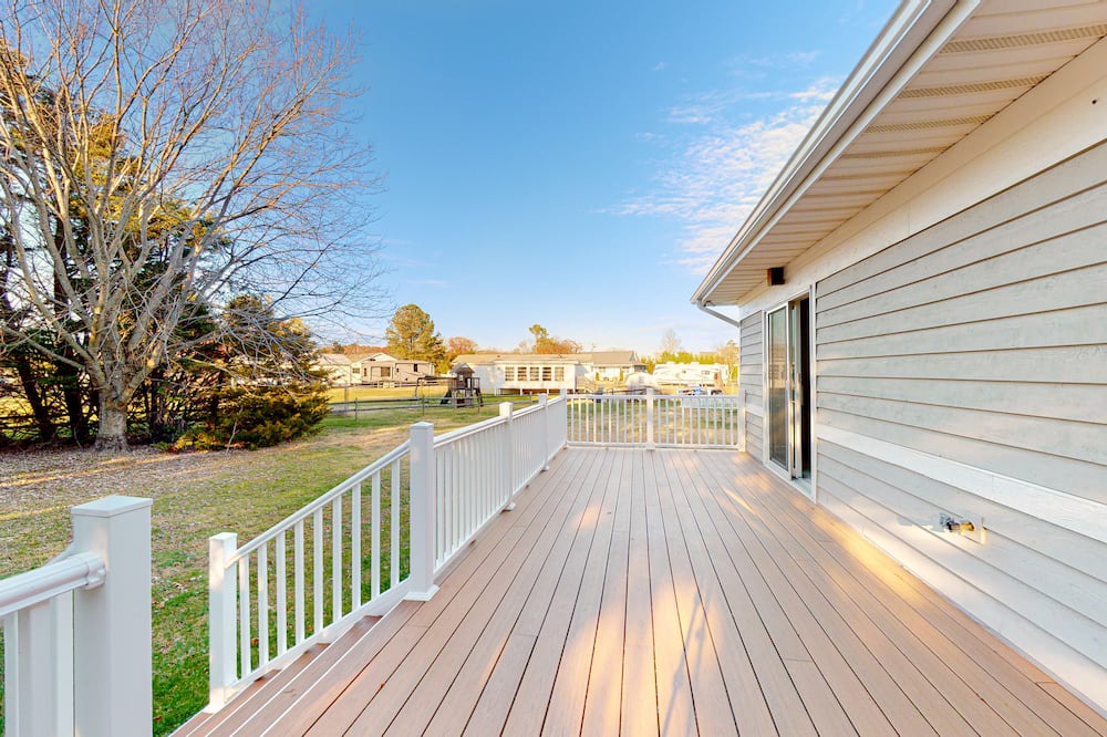 Photo of Others in Cedar Neck