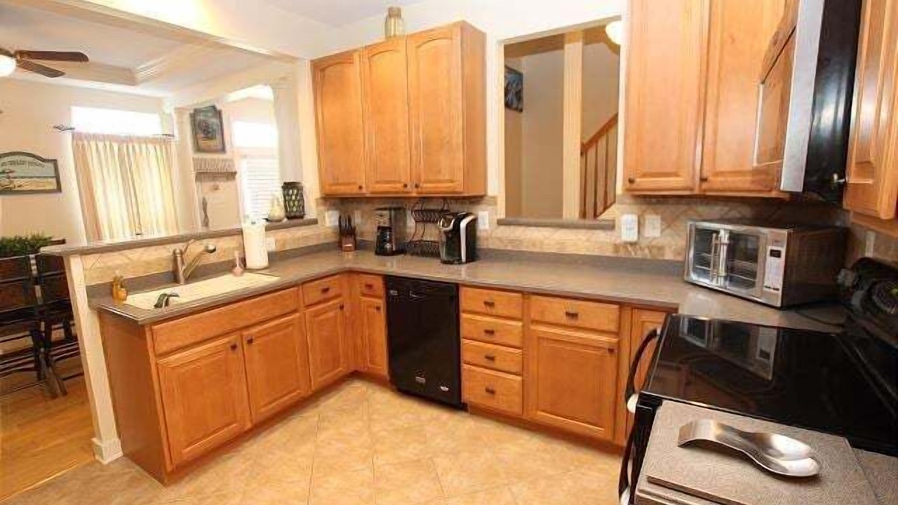 Photo of Kitchen in Villages of Five Points